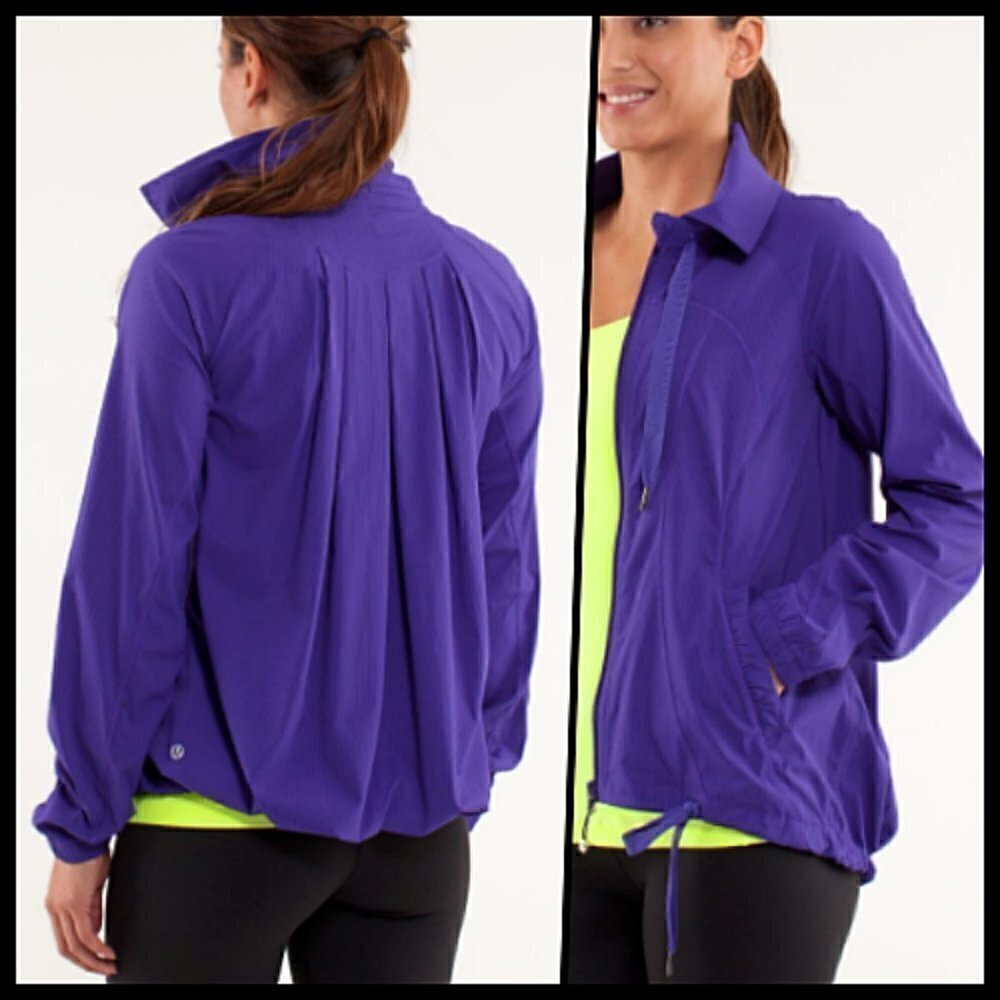 Lululemon Lightweight Relaxed Jacket Purple Size 4 6 NWOT